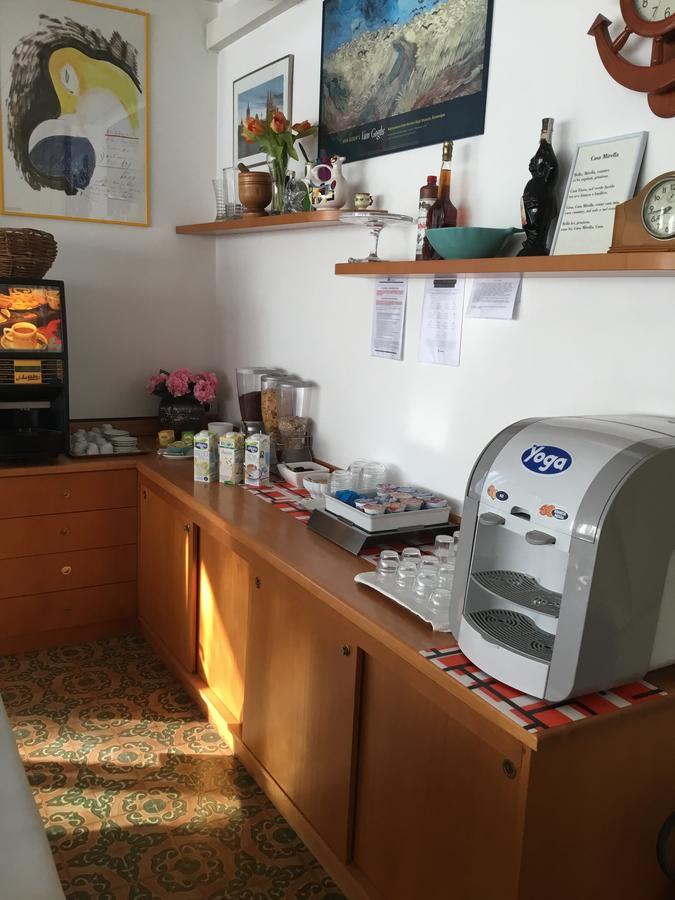 Hotel Mirella Rimini Kültér fotó